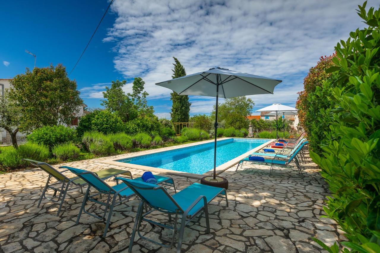 Apartmani Martina Porec Bagian luar foto