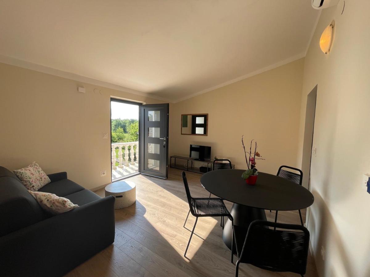 Apartmani Martina Porec Bagian luar foto