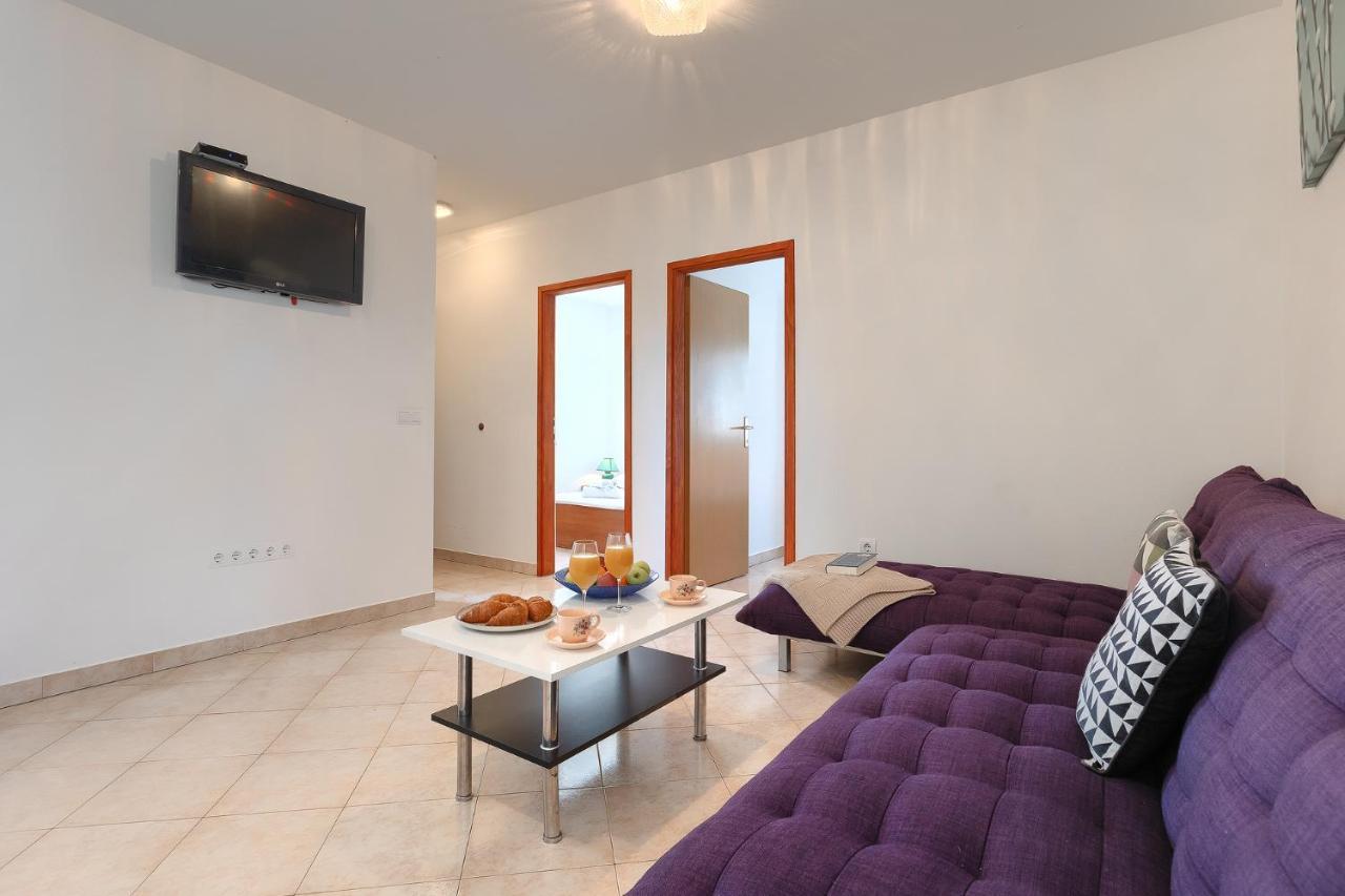 Apartmani Martina Porec Bagian luar foto