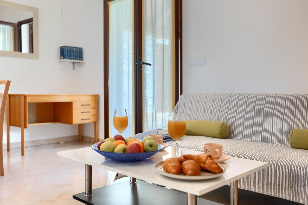Apartmani Martina Porec Bagian luar foto