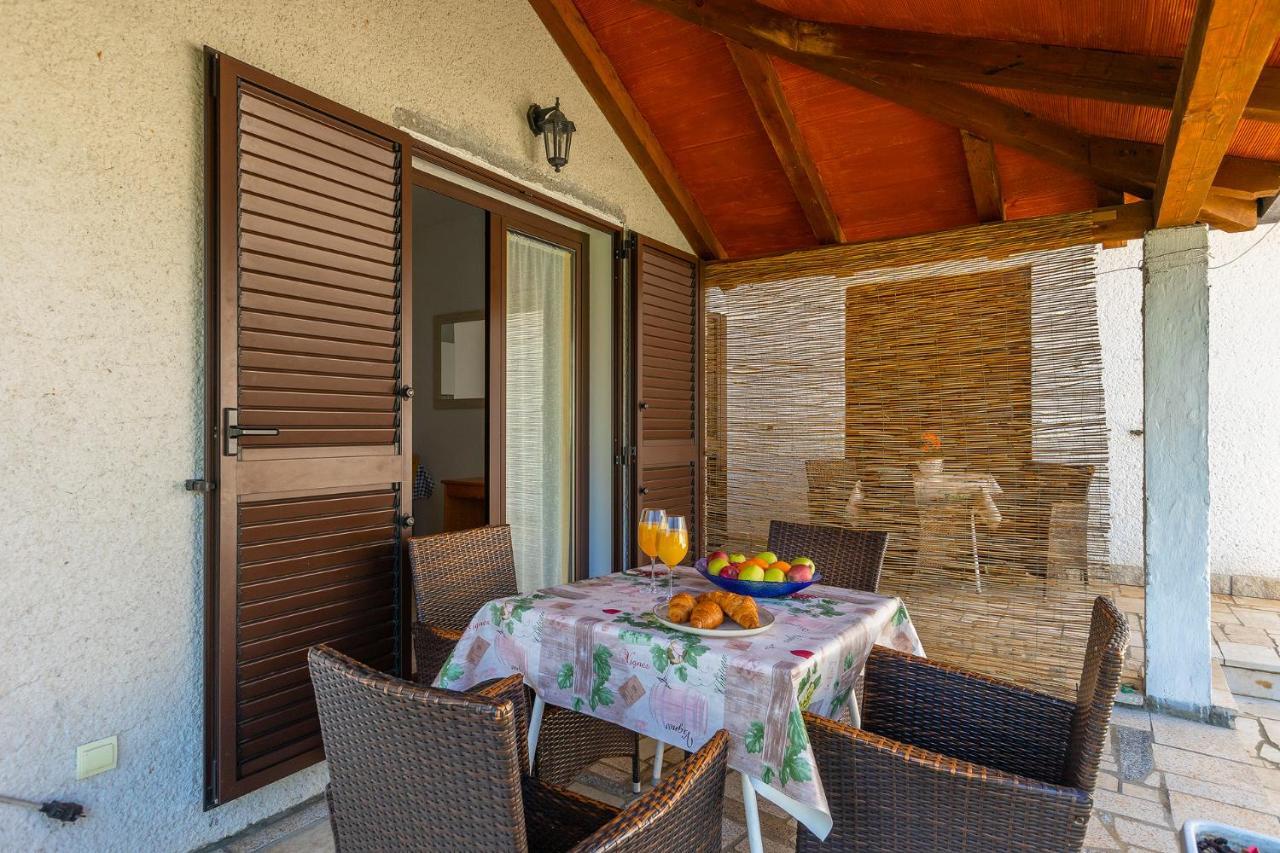 Apartmani Martina Porec Bagian luar foto