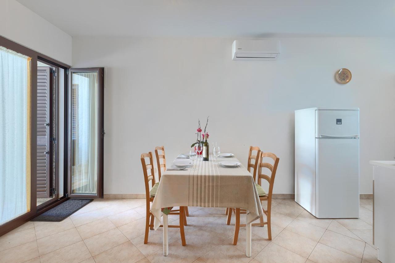 Apartmani Martina Porec Bagian luar foto