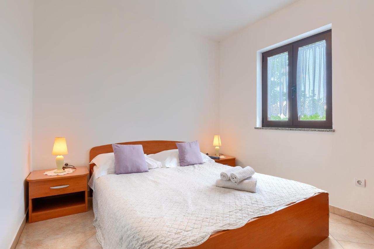 Apartmani Martina Porec Bagian luar foto